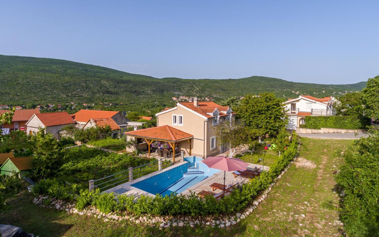 Holiday Home Memories And Joy Imotski Exterior photo